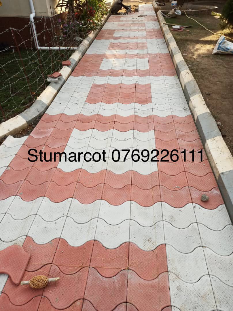 U Dot Paver - Thumbnail 4