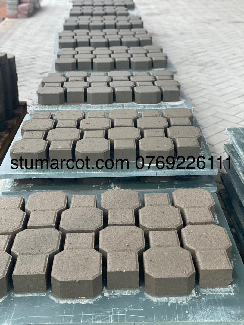 8-Gone Square - Thumbnail 2